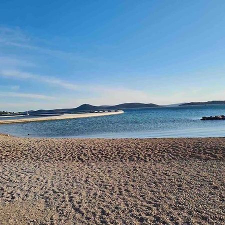 Prostorny Domov V Nejkrasnejsi Casti Chorvatska Apartment Vodice Luaran gambar