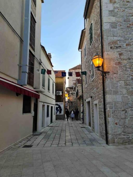 Prostorny Domov V Nejkrasnejsi Casti Chorvatska Apartment Vodice Luaran gambar